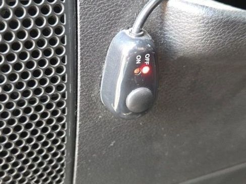 Used 2017 Jeep Wrangler Sport image 22