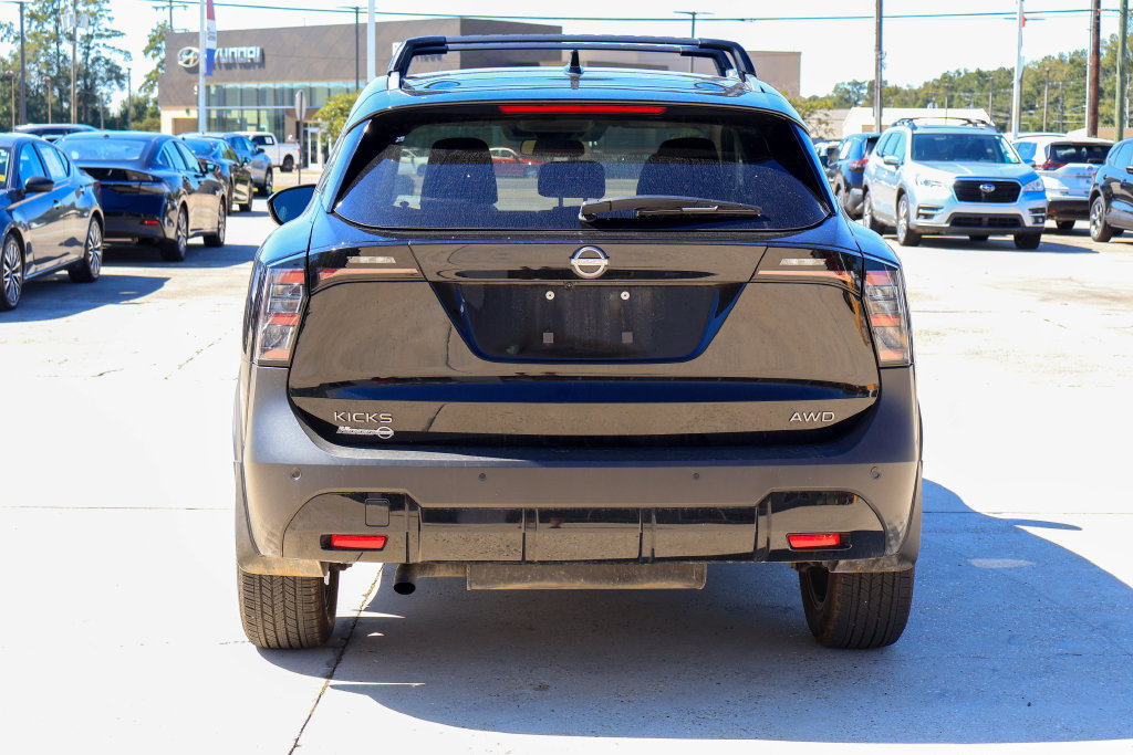 Used 2026 Nissan Kicks SV w/ Cold Weather Package AWD/4WD image 18