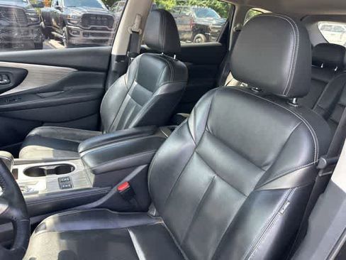 Used 2018 Nissan Murano SL w/ Cargo Package AWD/4WD image 4