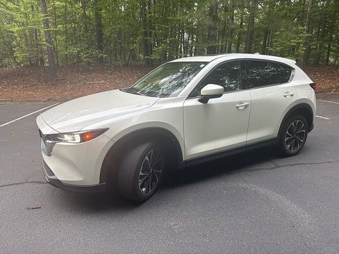 Used 2022 MAZDA CX-5 AWD 2.5 S w/ Premium Plus Pkg image 3
