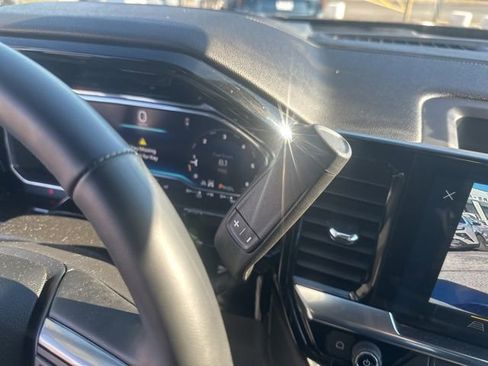 Certified 2025 Chevrolet Silverado 2500 LTZ image 26