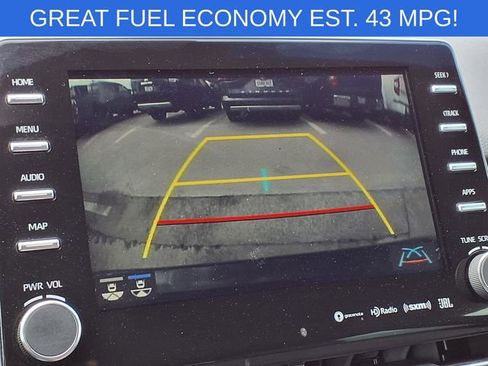 Used 2019 Toyota Avalon Limited FWD image 12