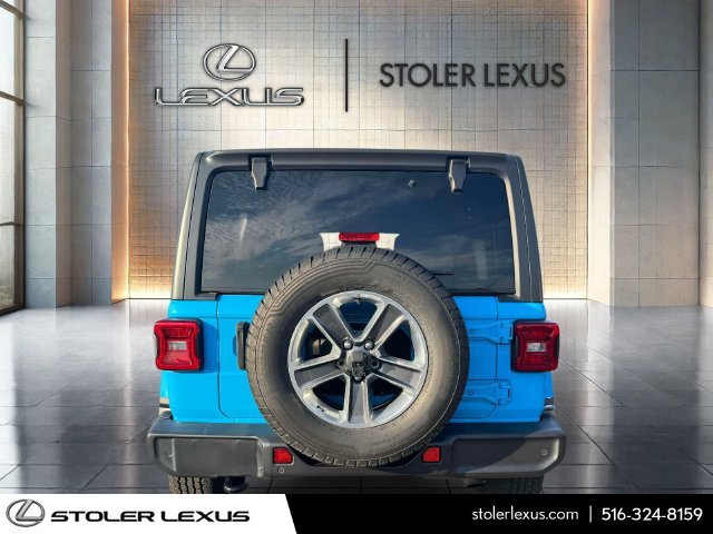 Used 2021 Jeep Wrangler Unlimited Sahara AWD/4WD image 5
