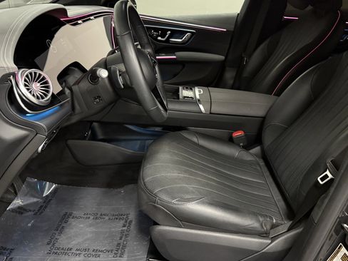 Certified 2023 Mercedes-Benz EQS 580 4MATIC Sedan image 23