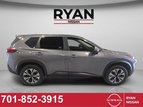 Certified 2023 Nissan Rogue SV AWD/4WD image 2