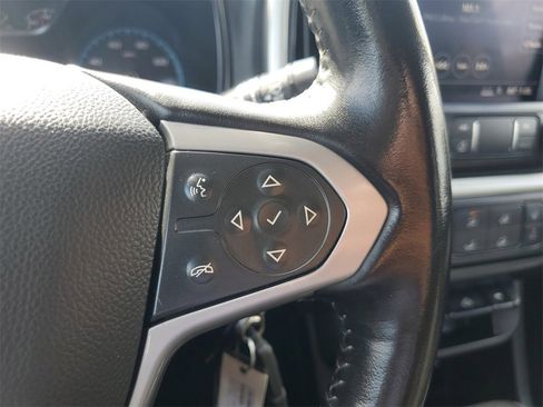 Used 2020 Chevrolet Colorado LT image 32