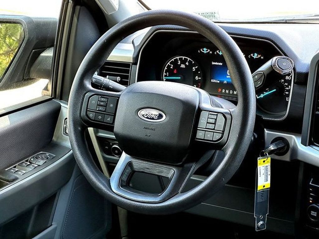 Used 2023 Ford F150 XLT AWD/4WD image 28