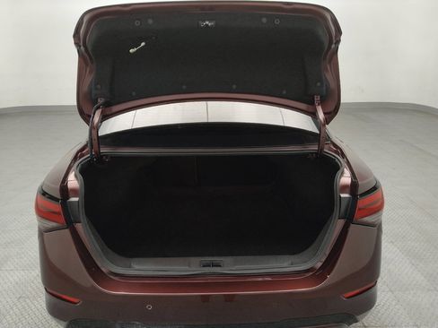 Used 2025 Nissan Sentra SV FWD image 29