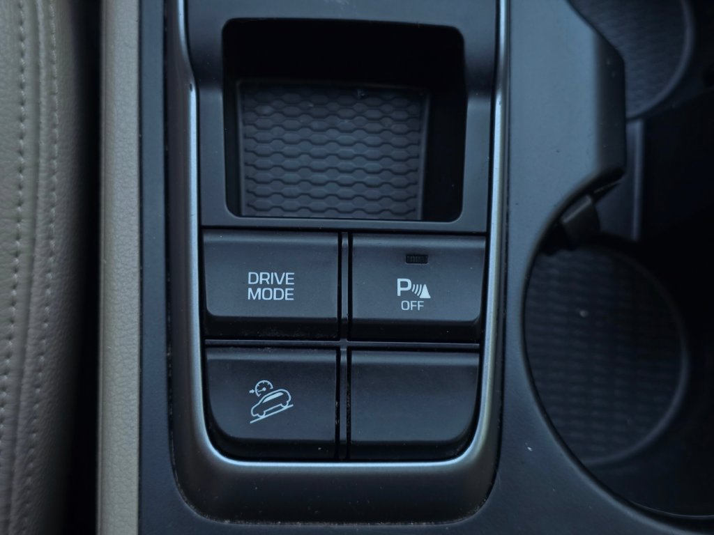 Used 2016 Hyundai Tucson Limited w/ Option Group 03 FWD image 37