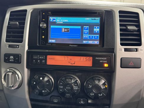 Used 2008 Toyota 4Runner Limited AWD/4WD image 25