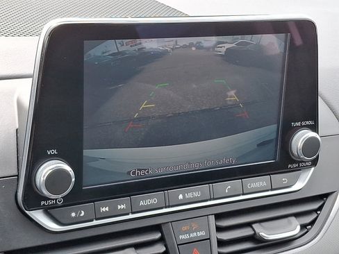 Used 2024 Nissan Altima 2.5 SR FWD image 26