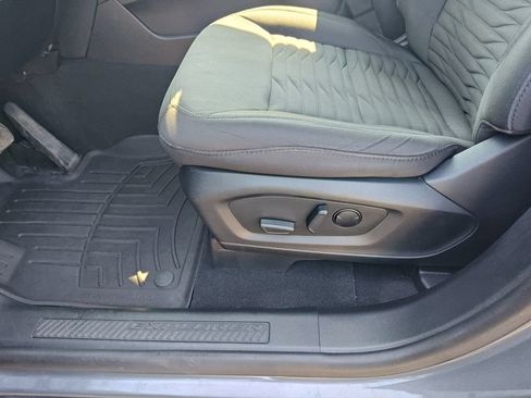 Used 2021 Ford Explorer XLT AWD/4WD image 27