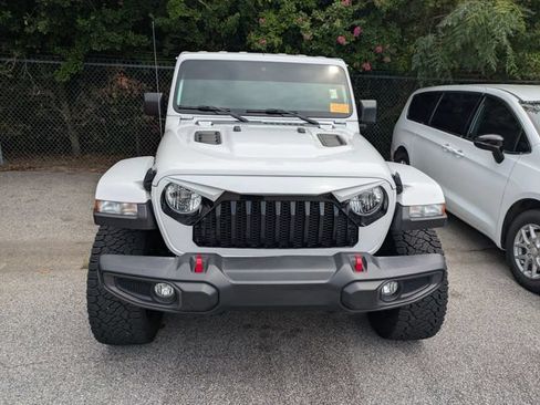 Used 2023 Jeep Gladiator Rubicon w/ Trailer Tow Package AWD/4WD image 3