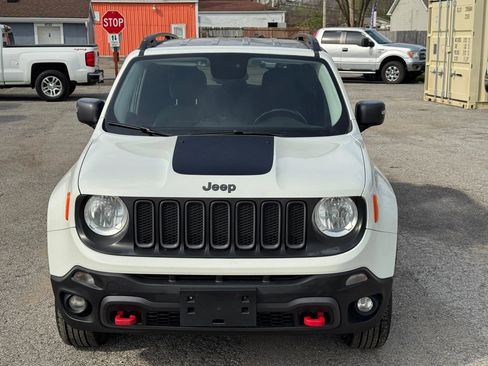 Used 2016 Jeep Renegade Trailhawk image 8