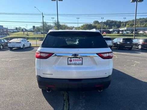 Used 2018 Chevrolet Traverse LT FWD image 7