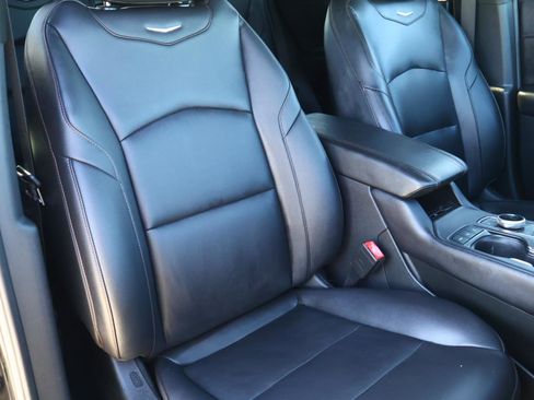 Certified 2022 Cadillac XT4 Sport w/ Safety Alert Package image 21