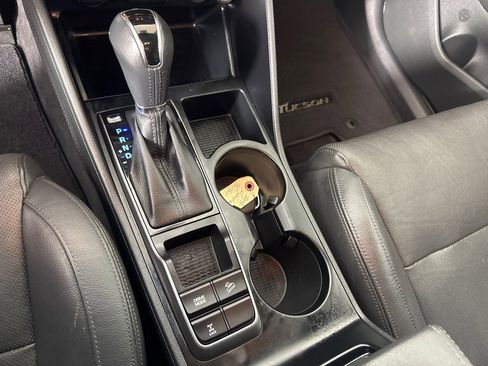 Used 2017 Hyundai Tucson Limited image 17