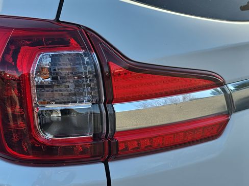 Used 2020 Subaru Ascent Premium w/ Convenience Package image 35