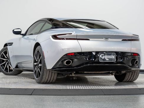 Used 2018 Aston Martin DB11 V12 image 27