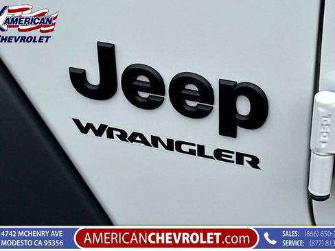 Used 2022 Jeep Wrangler Sport AWD/4WD image 38