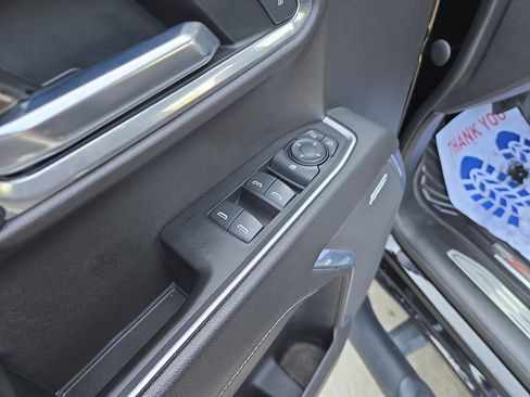 Used 2022 Chevrolet Silverado 1500 LT Trail Boss w/ LT Trail Boss Premium Package AWD/4WD image 13