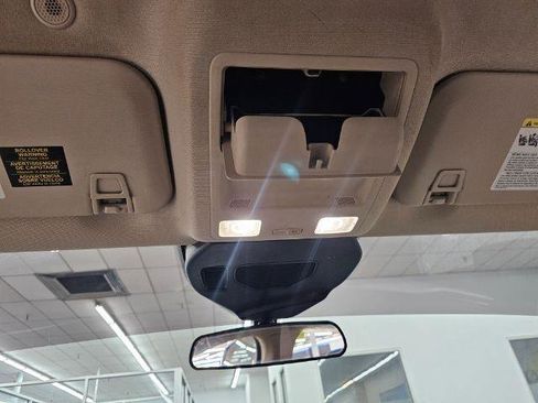 Used 2020 Ford Escape SEL image 24