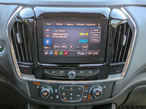 Certified 2023 Chevrolet Traverse Premier w/ Redline Edition FWD image 19
