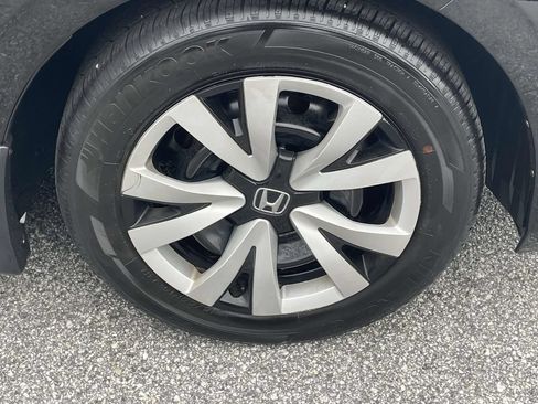 Used 2025 Honda Civic LX image 7