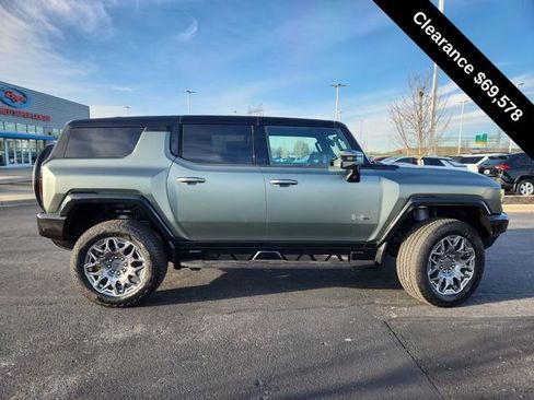 Used 2024 GMC Hummer EV 3X AWD/4WD image 9