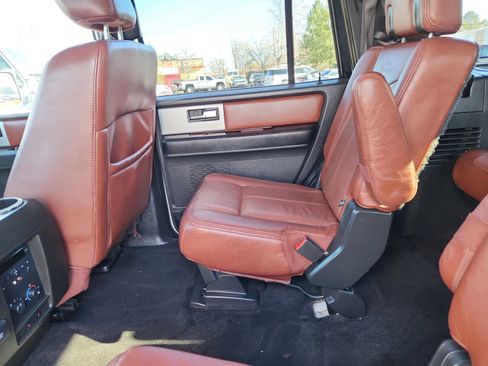 Used 2014 Ford Expedition King Ranch image 17