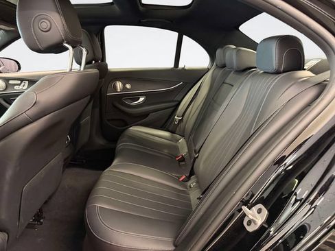 Used 2023 Mercedes-Benz E 350 4MATIC Sedan image 12