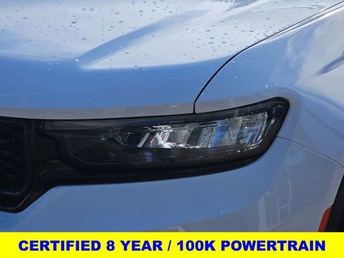 Used 2023 Jeep Grand Cherokee Limited w/ Luxury Tech Group II image 34