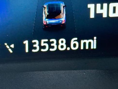 Certified 2025 Ford Bronco Sport Outer Banks w/ Outer Banks Tech Package+ AWD/4WD image 16