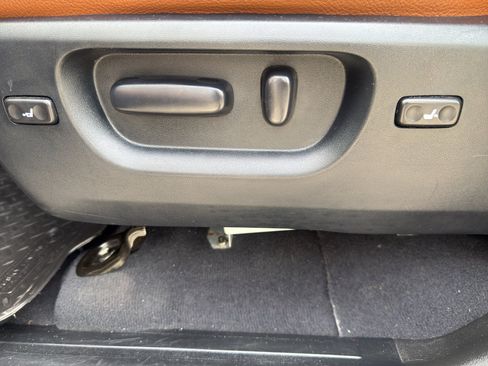 Used 2008 Toyota Tundra Limited image 22