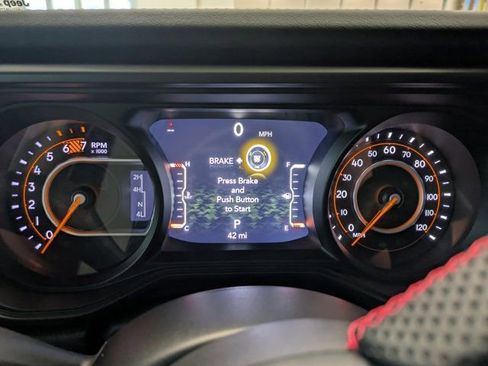 New 2025 Jeep Wrangler Unlimited Rubicon image 17