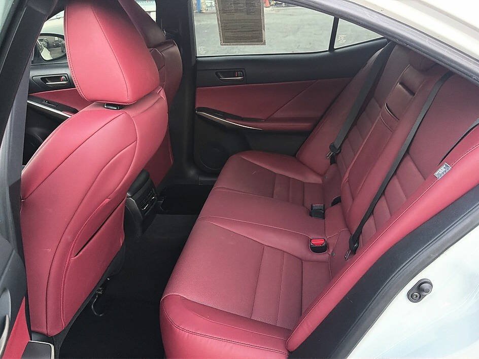 Used 2020 Lexus IS 350 F Sport w/ F Sport Package RWD image 16