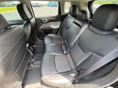 Used 2022 Jeep Compass Latitude w/ Convenience Group FWD image 17