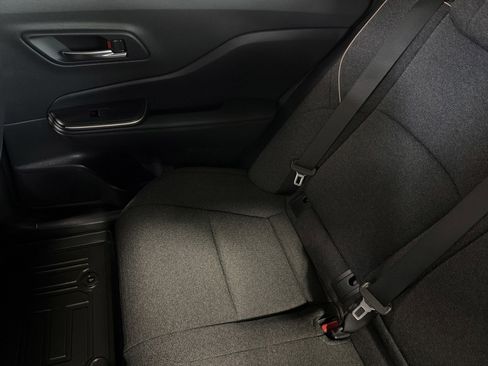 Used 2023 Toyota Crown XLE image 12