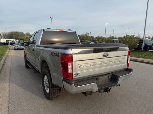 Used 2022 Ford F250 XLT AWD/4WD image 4