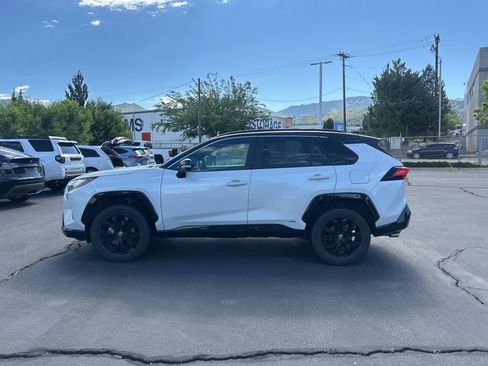 Used 2023 Toyota RAV4 XSE AWD/4WD image 8