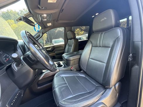Used 2020 Chevrolet Silverado 3500 High Country w/ Z71 Off-Road Package AWD/4WD image 11