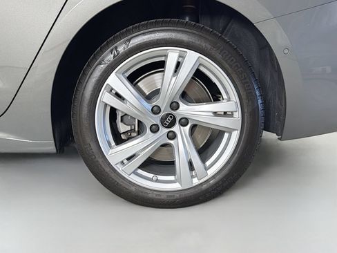 Used 2025 Audi A5 2.0T Premium Plus w/ Premium Plus AWD/4WD image 32