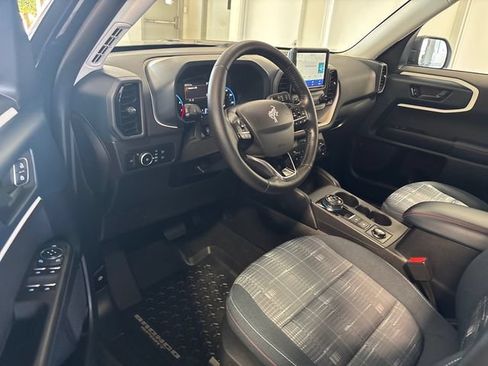 Used 2023 Ford Bronco Sport Heritage w/ Heritage Convenience Package AWD/4WD image 6