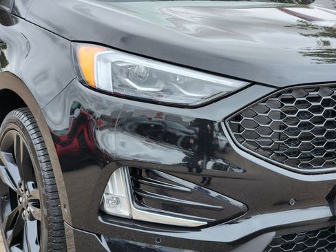 Used 2019 Ford Edge ST w/ Equipment Group 401A AWD/4WD image 6