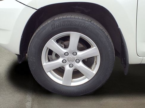 Used 2008 Toyota RAV4 Limited AWD/4WD image 12