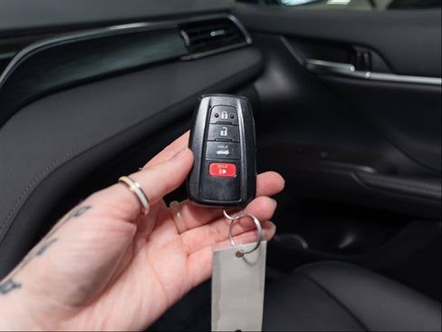 Used 2023 Toyota Camry XLE w/ Navigation Package AWD/4WD image 16