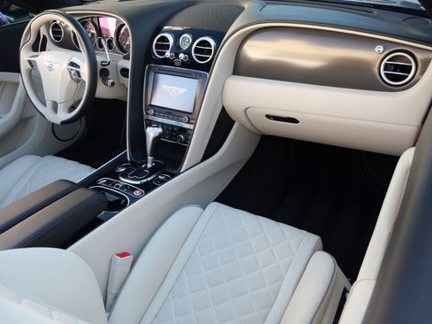 Used 2017 Bentley Continental GT V8 S image 21