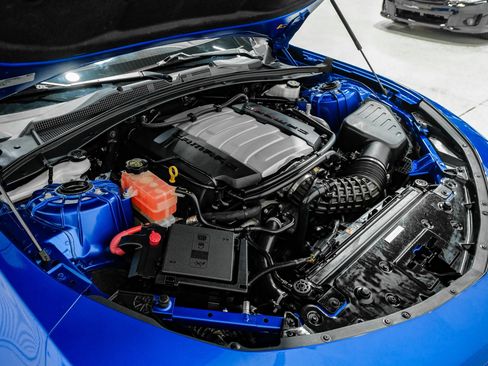 Used 2018 Chevrolet Camaro SS RWD image 53
