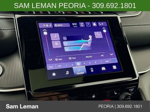 New 2025 Jeep Grand Cherokee Laredo X w/ Luxury Tech Group I image 15