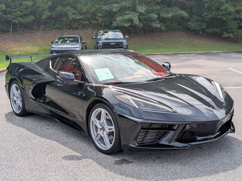 Used 2024 Chevrolet Corvette Stingray Premium Cpe w/ 3LT RWD image 11